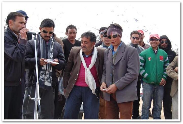 Skiing competition winner receiving the prize 1.jpg